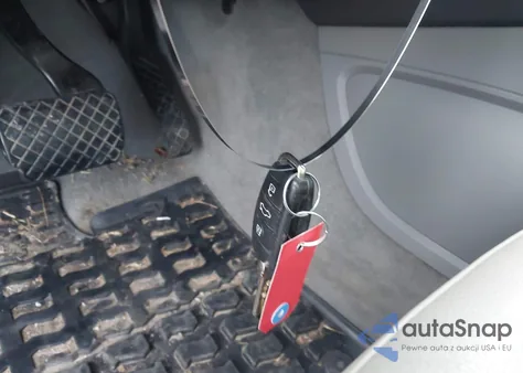 2013 Audi Q7 3.0 Tdi Premium z USA, uszkodzony, nr VIN WA1LMAFEXDD008772